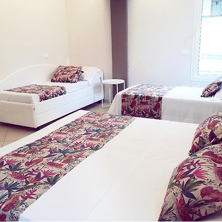 Hotel Amalfi - Smart Hotel Riccione Camera foto