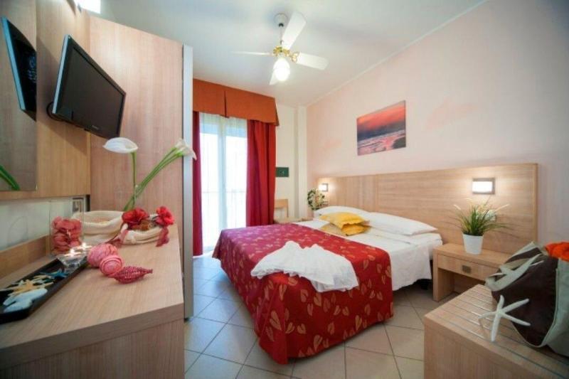 Hotel Amalfi - Smart Hotel Riccione Esterno foto