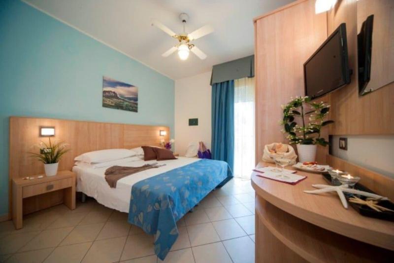 Hotel Amalfi - Smart Hotel Riccione Esterno foto
