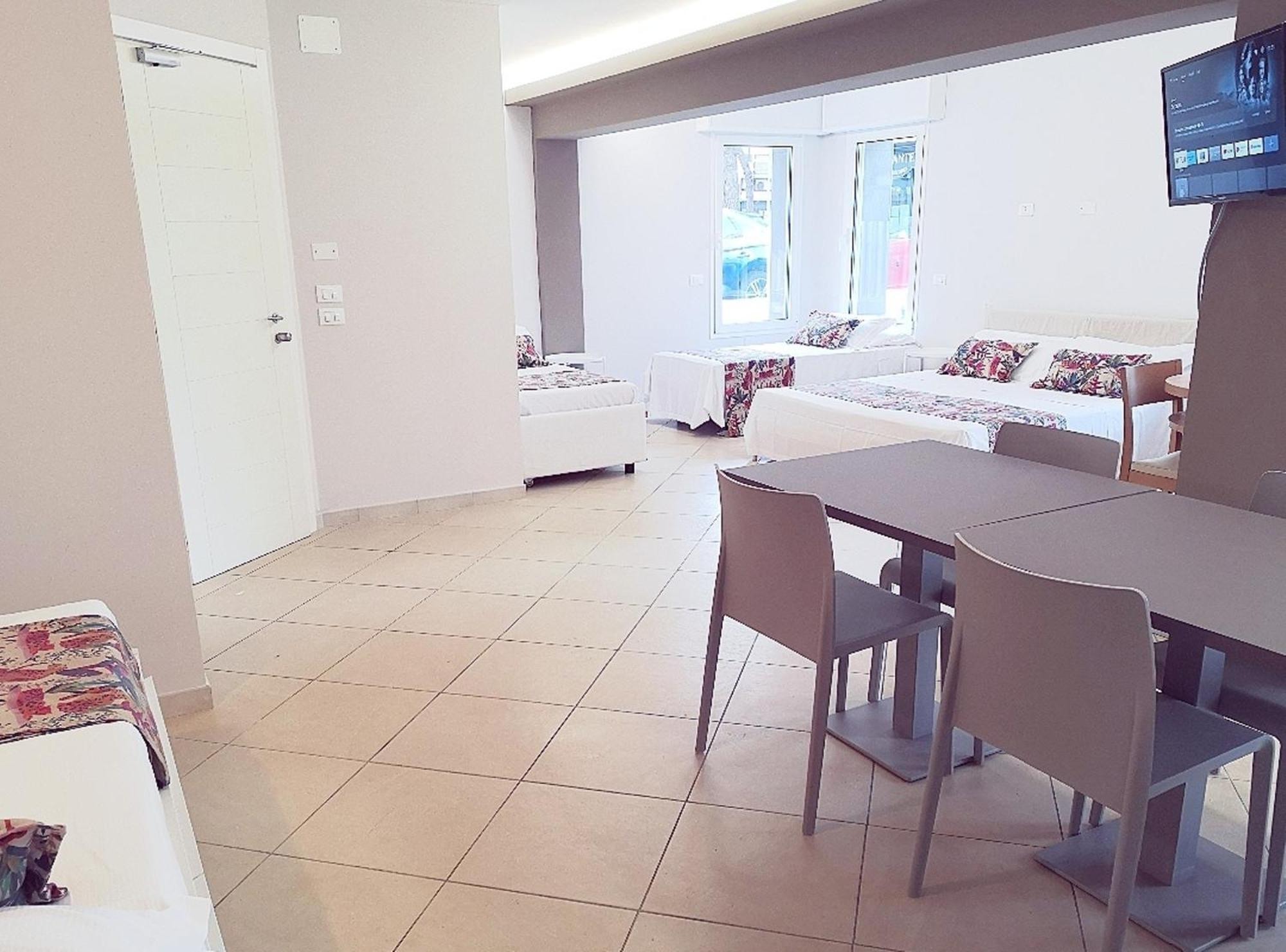 Hotel Amalfi - Smart Hotel Riccione Camera foto