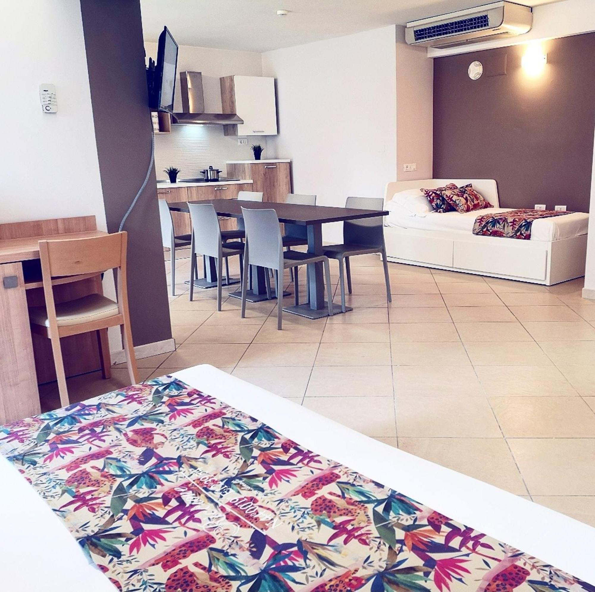 Hotel Amalfi - Smart Hotel Riccione Camera foto